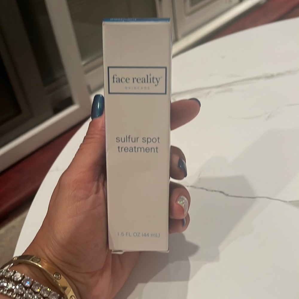 Face reality skincare spot treatment